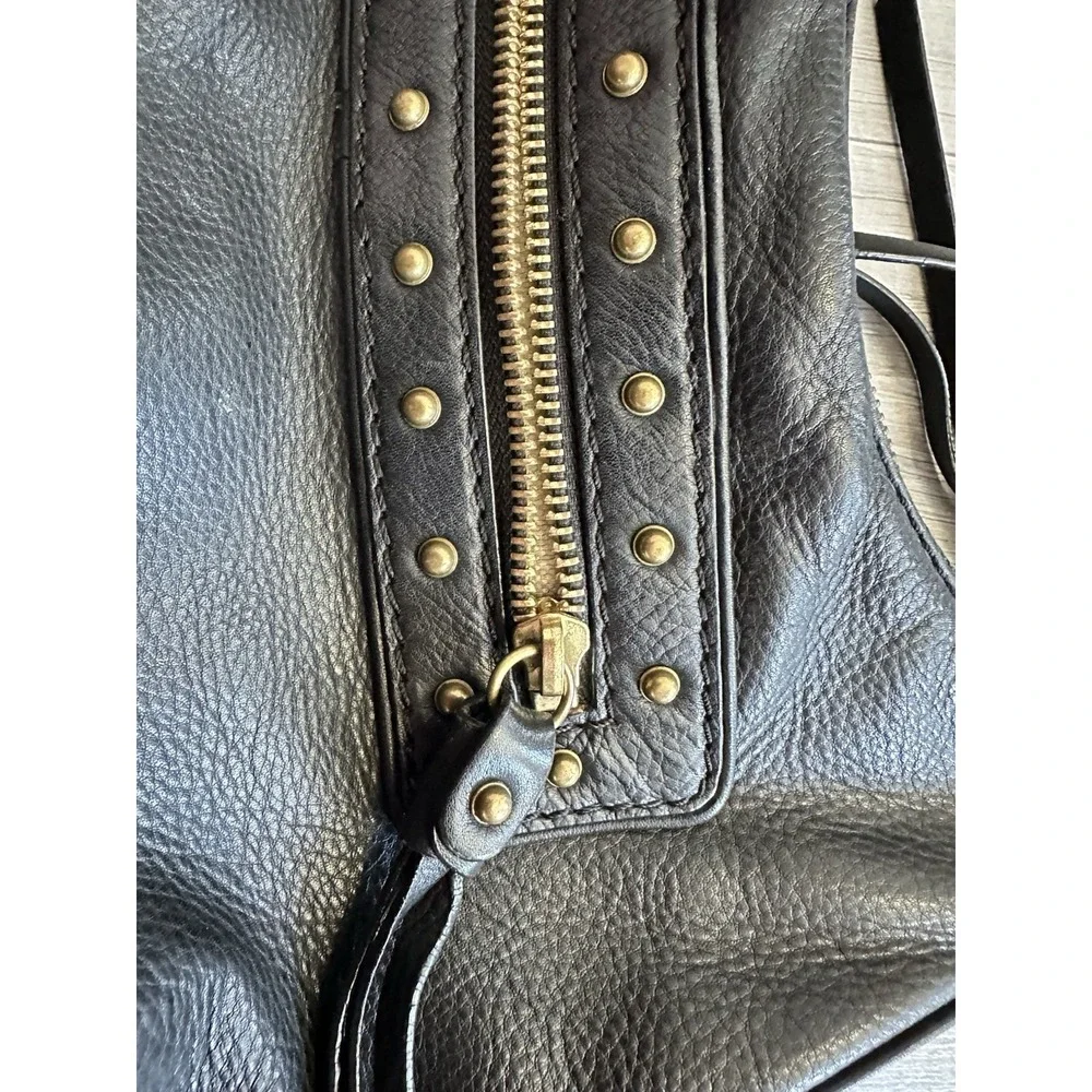 Black Michael Kors Ashbury Pebbled‎ Leather Shoulder Bag Hobo Purse Gold